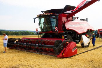 Lišta Case IH dává důraz na jednoduchost.