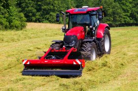 Case IH Maxxum 145 se stal Traktorem roku 2019. Zároveň získal cenu za design