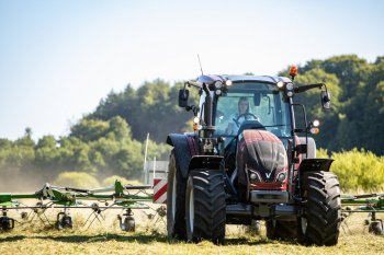 Valtra HiTech4