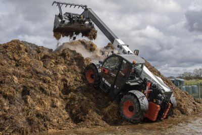 Bobcat TL43.80HF v provedení AGRI pro zemědělský segment