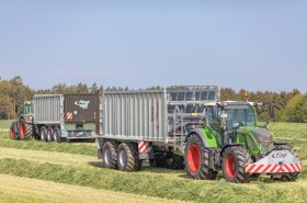 Větší bezpečnost, čistota vozovky a pohodlí, přichází vylepšené zemědělské návěsy Fliegl