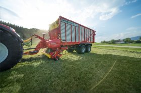 Pöttinger potvrzuje pozici technologického lídra, na Agritechnice ukázal koncepty i novinky