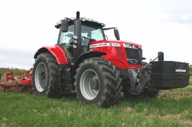 Agroobchod Nové Strašecí se stal prodejcem strojů značky Massey Ferguson