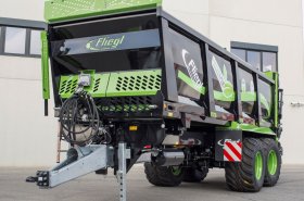 Rozmetadla Fliegl: K výtlačnému čelu přibyly řetězy