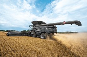 Fendt Ideal 9T triumfuje v testu sklízecích mlátiček německé DLG