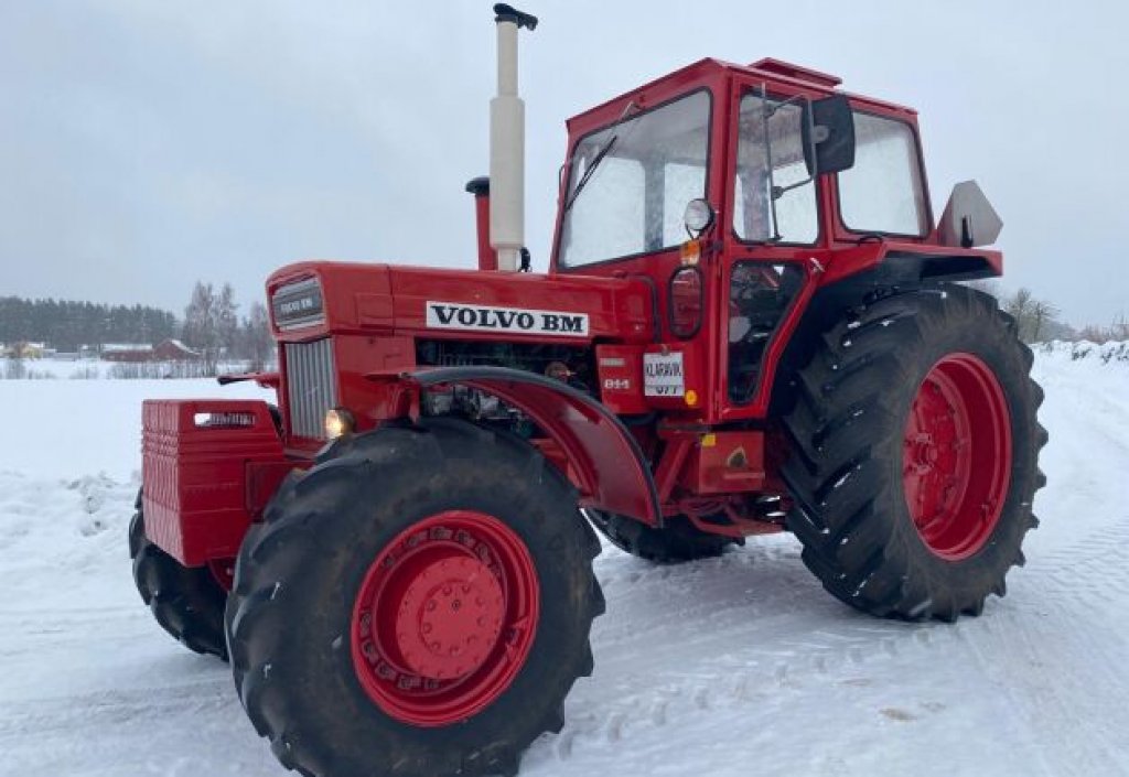 Dán zaplatil 1,5 milionu za 44 let starý traktor Volvo BM