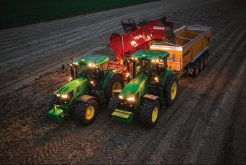  John Deere nyní i pro tento druh techniky nabízí Machine Sync, který přináší významnou úlevu a zvýšení produktivity. Zdroj foto - tisková zpráva John Deere 