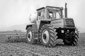 První MB-trac byl představen před 50 lety, pokračoval ve šlépějích vozidel Unimog