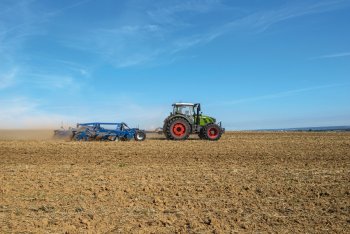 Traktory řady Fendt 700 Vario využívají nový koncept ovládání FendtONE