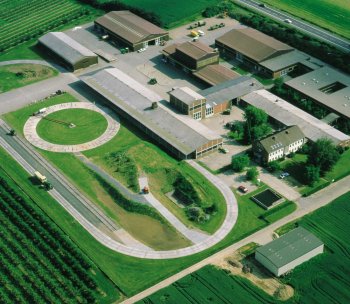 Pohled na areál největšího pracoviště DLG-zkušebna zemědělské techniky Groß-Umstadt. Zdroj foto - tisková zpráva DLG