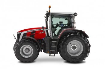 Massey Ferguson 8S se od ostatních traktorů odlišuje 24cm vzdáleností mezi kabinou a kapotou motoru. Zdroj foto - tisková zpráva Massey Ferguson