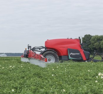 iXtrack T6 je vlajkovou lodí tažených postřikovačů Kverneland s maximálním objemem nádrže 8300 l. Zdroj foto - tisková zpráva Kverneland