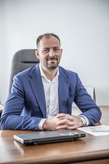Tomáš Hrůša, ředitel firmy AGRO-partner, která je lídrem v oblasti automatizace chovu skotu v ČR a na Slovensku.