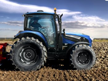 Landini 5-120 Dynamic. Zdroj foto - tisková zpráva Tractor of the Year 