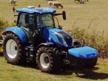 New Holland T6.180 Methane Power. Zdroj foto - tisková zpráva Tractor of the Year 