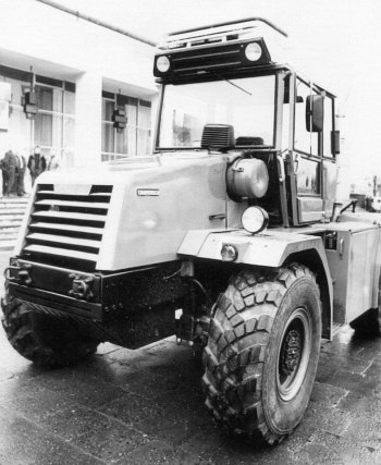 31. října 1999 byl KT-240K představen veřejnosti jako testovací prototyp.