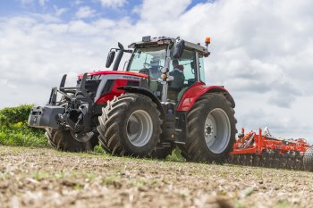 Všechny traktory MF 6S jsou poháněny nejnovější generací motorů AGCO Power, které nabízejí maximální výkon od 135 k do 180 k, přičemž v závislosti na modelu je možné zvýšit výkon o 15 k nebo 20 k.