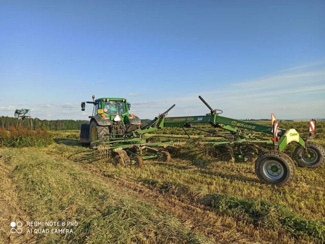 Dvourotorový shrnovač Krone Swadro TS 680 je možné snadno a rychle přizpůsobit porostu a technice sklizně.