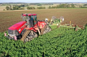 Pořízení traktoru Case IH Quadtrac 620 se vyplatilo. V ZOD Zálší vysvětlili proč