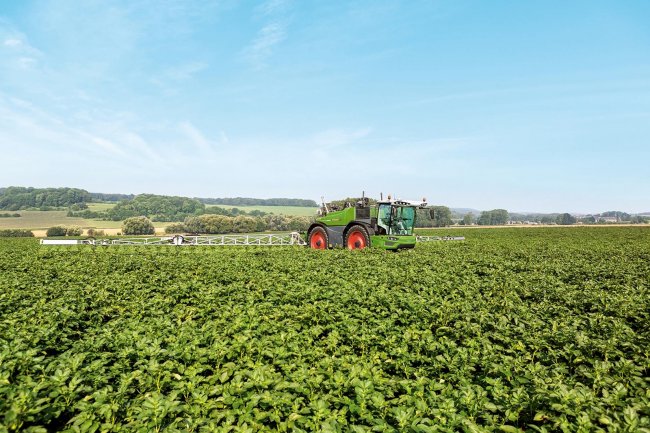 Postřikovače Fendt Rogator si české zemědělce získávají svým originálním konstrukčním řešením.