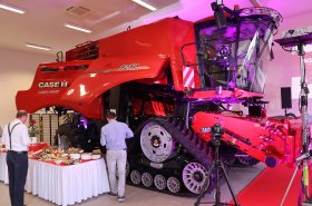 RED CARPET: CASE IH 9250 Axial-Flow jako hlavní hvězda večera