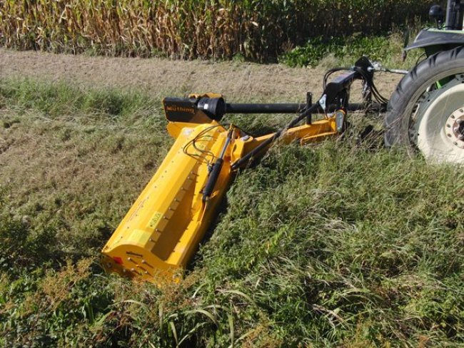 Mulčovač Müthing MU-H/S Vario je vhodný k agregaci s traktory o výkonu od 55 do 90 koní.