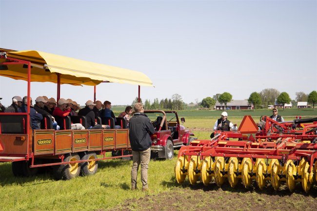 V dnešní době se Väderstad Tour stala tak velkou, že je třeba celou návštěvu důkladně připravit a vměstnat do harmonogramu akcí.