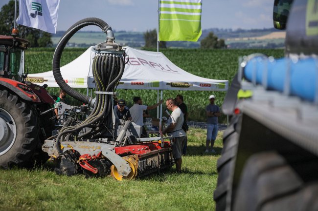 Představen byl i diskový podmítač VÄDERSTAD CARRIER 525 X CRX.