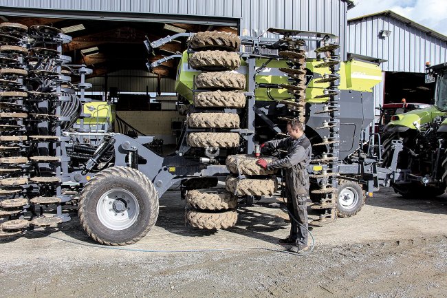 Secí stroje Sky Agriculture se vyznačují snadným přístupem ke všem částem.