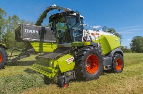 Samojízdné sklízecí řezačky CLAAS JAGUAR modelového roku 2023 přijíždí s řadou inovací