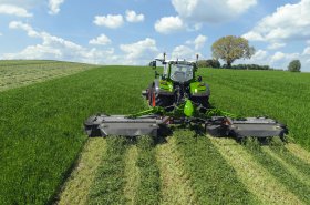 Dva nové modely žacích strojů Fendt Slicer 860 RC/KC s kondicionérem