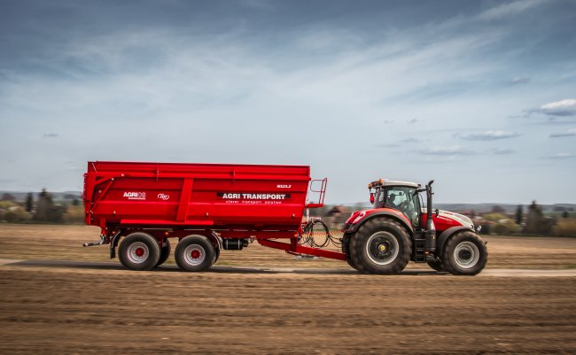 V roce 2017 byla poprvé představena zcela nová jednoúčelová koncepce návěsů AGRI TRANSPORT NS.