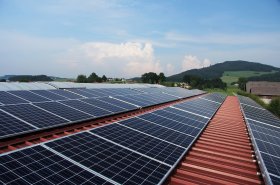 Dolehla na vaše podnikání energetická krize? Zemědělcům pomohou dotace na obnovitelné zdroje v energetice a další projekty