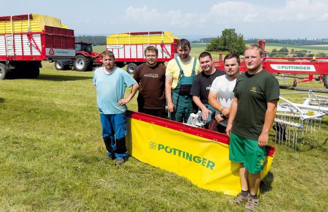 Zleva Aleš Smutný, Ing. Jiří Hanzl, Martin Šamalík, Marek Klíč, Petr Mrázek a Tomáš Pernica.