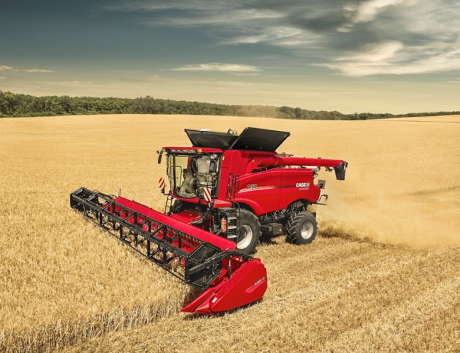 Modely Case IH Axial-Flow® 150 patří mezi střední výkonovou kategorii mlátiček, v níž málokdy najdeme stroj s jedním rotorem.