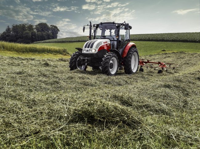 Zájemci si mohou nový model Steyr Kompakt S  objednat již nyní, dodávky začnou v září 2023.