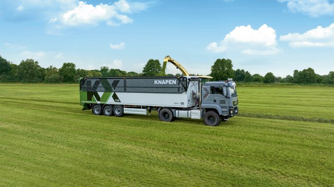 Skupina Krone vyrábí zemědělské stroje, zemědělskou a silniční dopravní techniku.