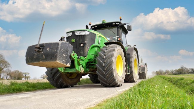 Alliance AGRI STAR II se vyznačuje širokými rameny pneumatik.