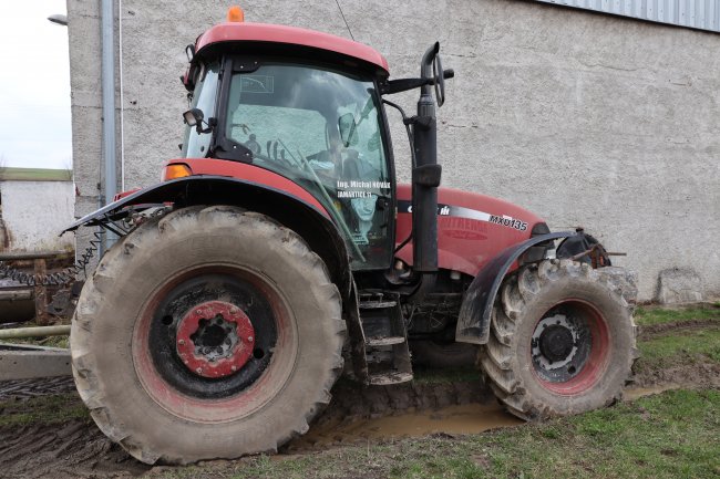 Traktor Case IH 135 MXU má na farmě odpracováno desítky tisíc motohodin bez větších problémů.