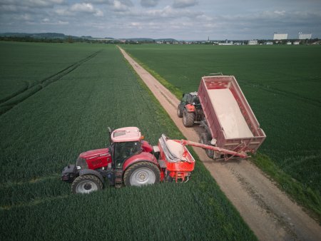 Model 50.2 disponuje užitečným zatížením 4 200 kg.