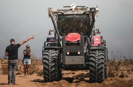 Robustní konstrukce a úpravy pro závod umožnily traktoru Massey Ferguson obstát v těžkých podmínkách.