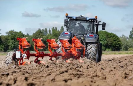 MASTER M – jednoduchý, efektivní a spolehlivý nesený pluh.