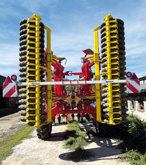 TERRIA se záběrem pět metrů. Foto: Vacek agro, spol. s r.o.