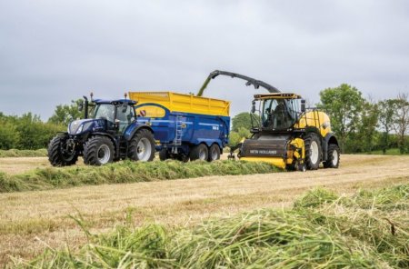 New Holland FR