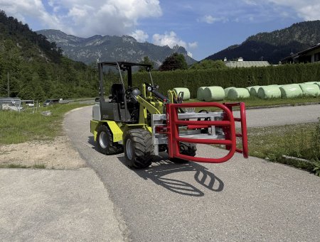 Aktuálně výrobce nakladač intenzivně testuje v reálných podmínkách. Foto: Fliegl