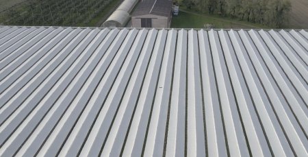Síť Protecta Ultra se vyznačuje velmi hustou vazbou a přidaným aditivem, které zvyšuje kluzkost povrchu.
