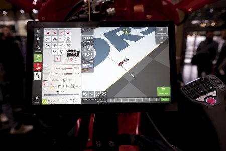 U samojízdných i tažených postřikovačů došlo k přepracování uživatelského prostředí.