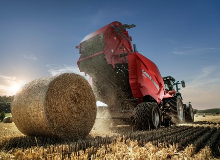 Nová generace válcových lisů Case IH pomáhá zvládnout sklizeň rychleji, s menšími prostoji a větším komfortem obsluhy.