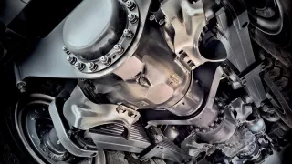 Detail podvozku a náprav nákladního automobilu Tatra