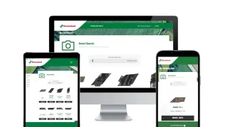 Obrazovky služby Kverneland Smart Search na počítači a tabletu